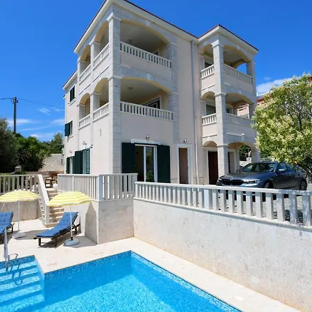 Hygge Lejlighed Trogir